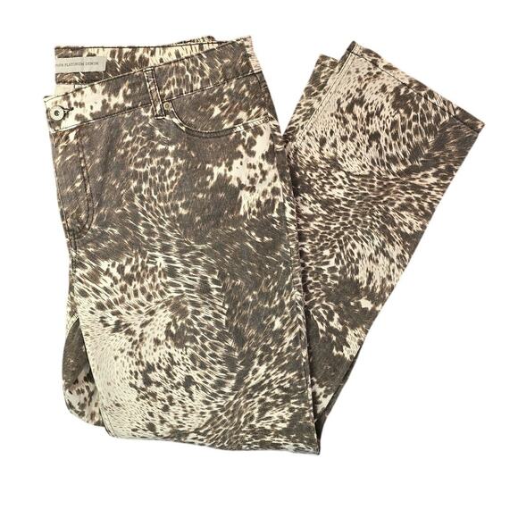 Chico's Jeans Women's Size 16 Chicos 3 Platinum Pony Print Tan Brown - Picture 2 of 8